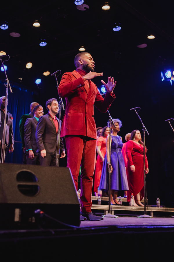 Photos: Broadway Inspirational Voices Hosts Holiday Concert, WELCOME HOME  Image