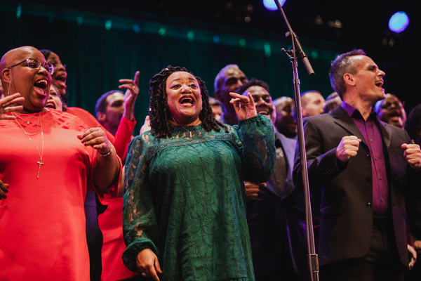 Photos: Broadway Inspirational Voices Hosts Holiday Concert, WELCOME HOME  Image