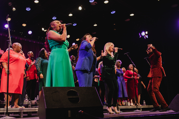 Photos: Broadway Inspirational Voices Hosts Holiday Concert, WELCOME HOME  Image