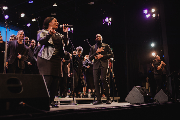 Photos: Broadway Inspirational Voices Hosts Holiday Concert, WELCOME HOME  Image