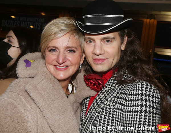 Photos: On the Red Carpet for COMPANY's Opening Night! Image