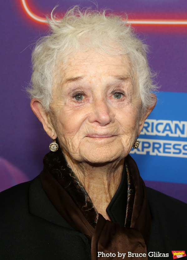 Photos: On the Red Carpet for COMPANY's Opening Night! Image