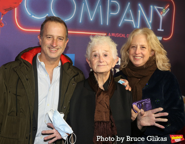 Photos: On the Red Carpet for COMPANY's Opening Night! Image