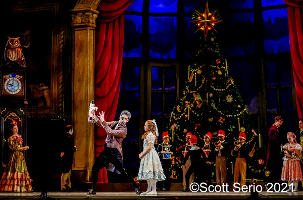 Review: PHILADELPHIA BALLET PRESENTS THE NUTCRACKER at The Academy Of Music 