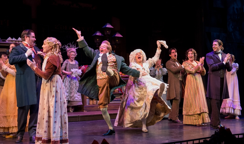 Review: South Coast Rep's 41st Annual Production of A CHRISTMAS CAROL Remains Enchanting 