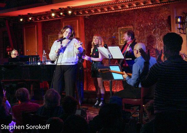 Photo Coverage: Lisa Howard Brings WHAT CHRISTMAS MEANS TO ME to Feinstein's/54 Below Image
