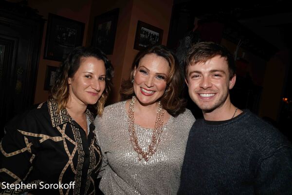 Photo Coverage: Lisa Howard Brings WHAT CHRISTMAS MEANS TO ME to Feinstein's/54 Below Image