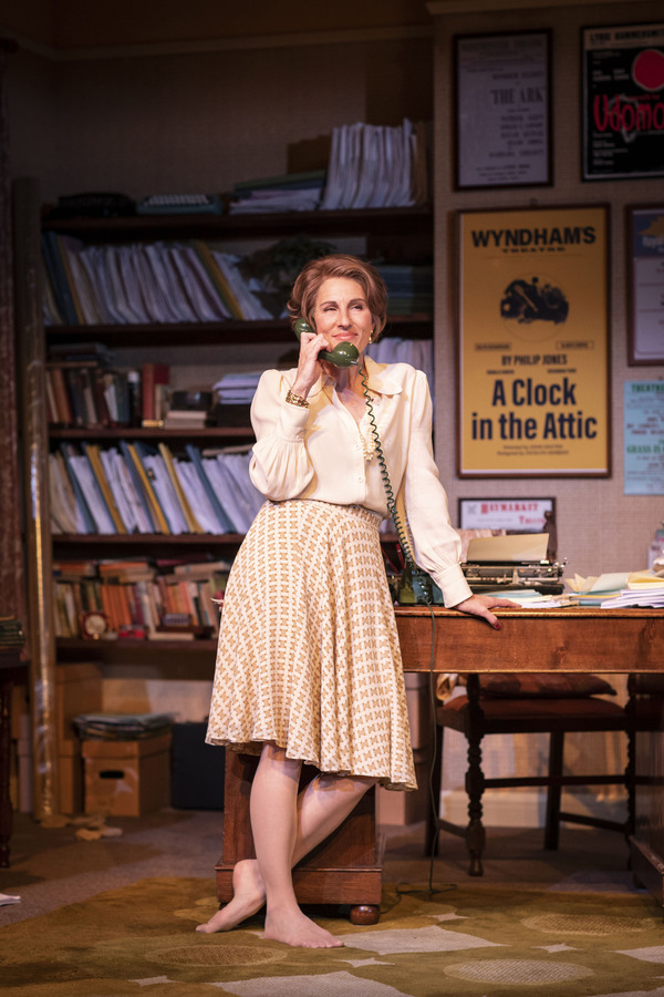 Photos: First Look at PEGGY FOR YOU at Hampstead Theatre Image