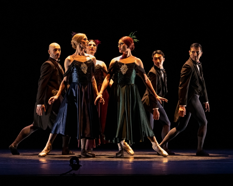 Review: LES BALLETS TROCKADERO DE MONTE CARLO at The Joyce Theater Image