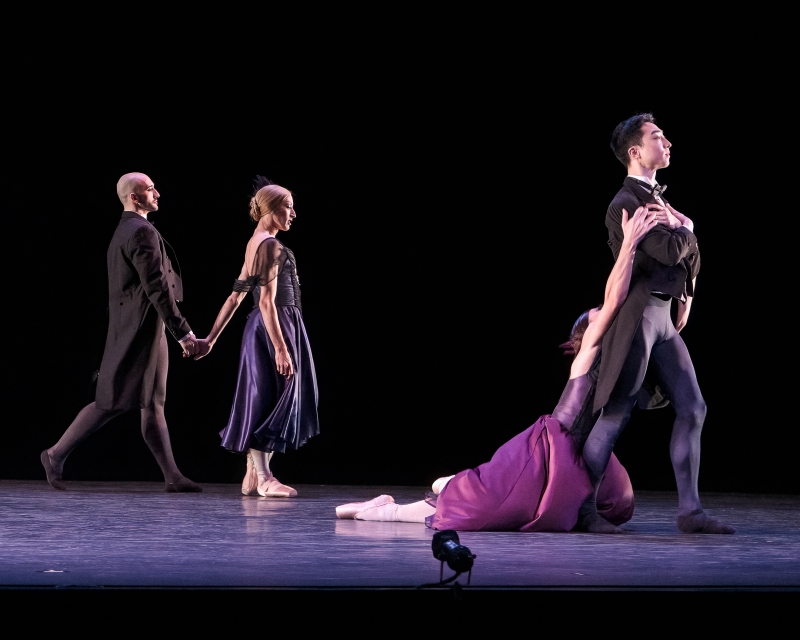 Review: LES BALLETS TROCKADERO DE MONTE CARLO at The Joyce Theater 