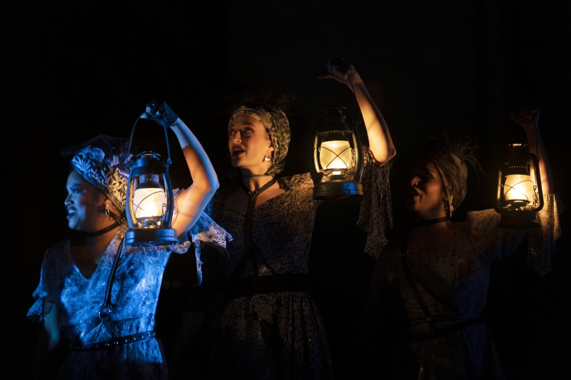 Interview: Belén Moyano of HADESTOWN at Saenger Theatre Image