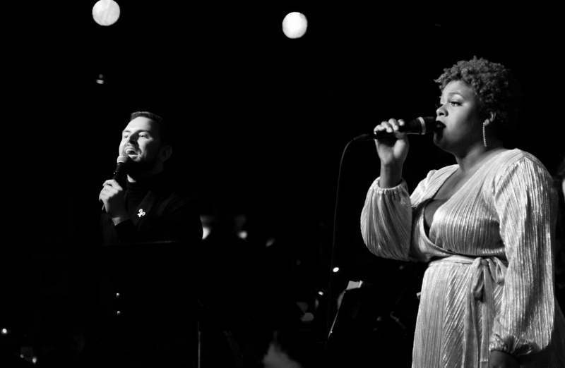 Review: Daniel Reichard Urges Birdland Audience LET'S CHRISTMAS! With Traditional Holiday Concert Image