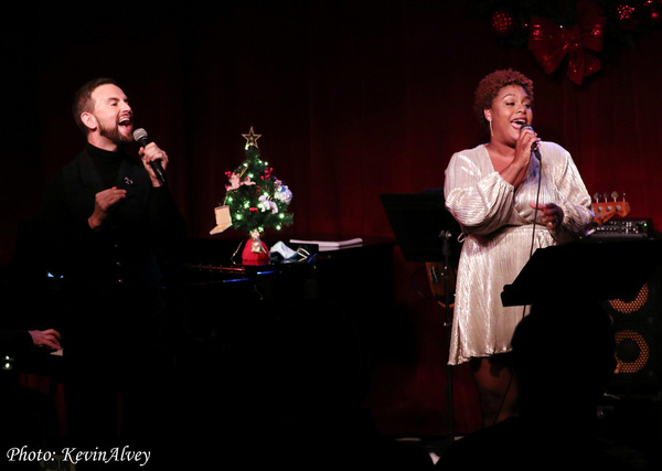 Photos: Daniel Reichard Brings A Merry LET'S CHRISTMAS To Birdland! Image
