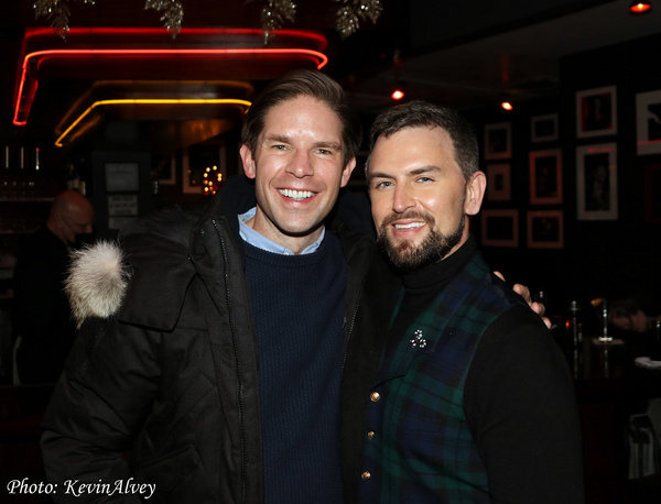 Photos: Daniel Reichard Brings A Merry LET'S CHRISTMAS To Birdland! Image