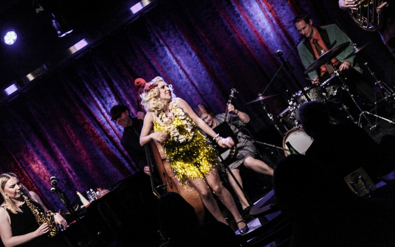 Review: GUNHILD CARLING and The Carling Family Bring True Vaudeville To Life at Birdland Theater Image