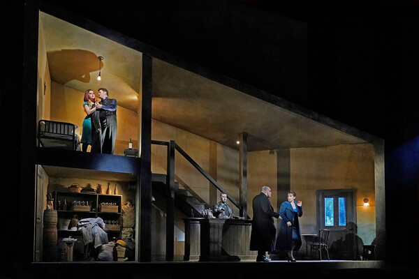 Photos: Get A First Look At Met Opera's RIGOLETTO Image