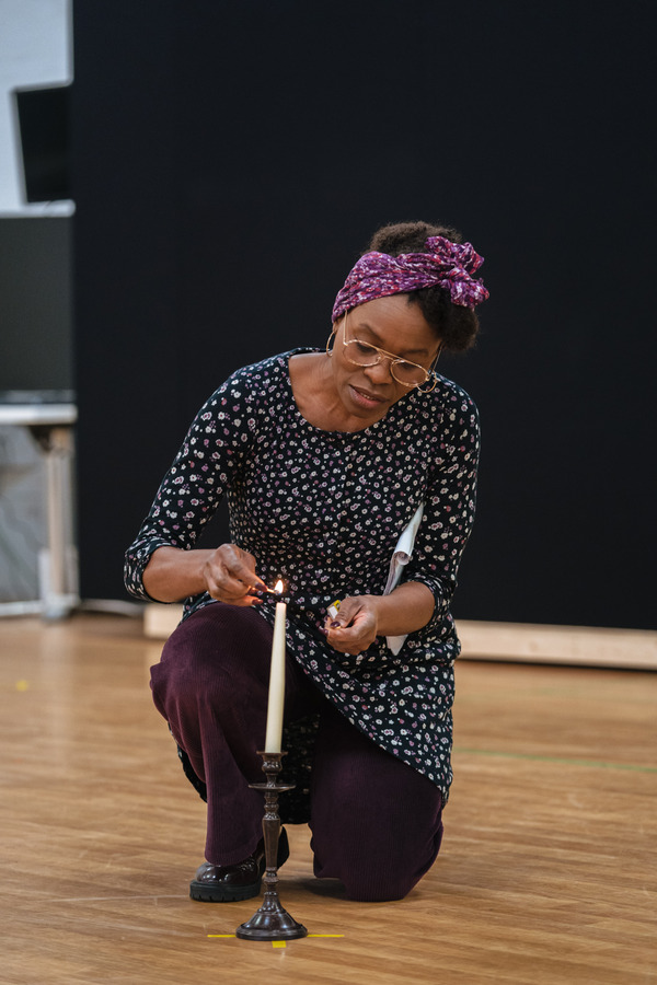 Photos: Go Inside Rehearsals For THE GLOW at The Royal Court Theatre Image