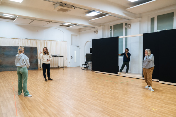 Photos: Go Inside Rehearsals For THE GLOW at The Royal Court Theatre Image