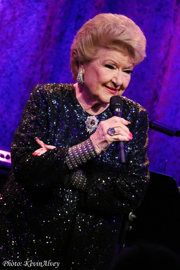 Photos: Marilyn Maye rings in the New Year in the Birdland Theater  Image