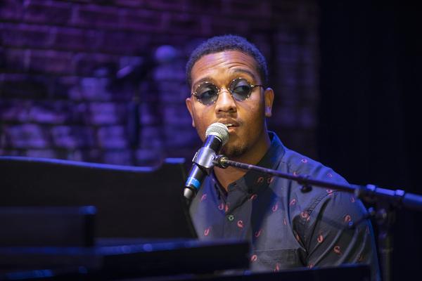 Photos: First Look at PIANO MEN at Milwaukee Rep Image