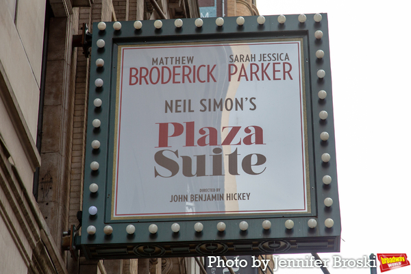 Up on the Marquee: PLAZA SUITE Image