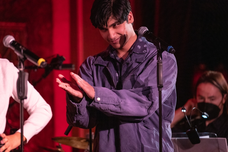 Photo Flash: LIFE HAS A FUNNY WAY: A JAGGED LITTLE PILL CAST REUNION CONCERT at Feinstein's/54 Below by Thomas Salus  Image