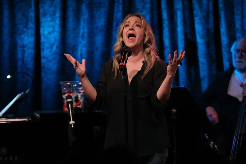 Photo Flash:  Mosher's Return To THE LINEUP WITH SUSIE MOSHER at Birdland Theater By Stewart Green 