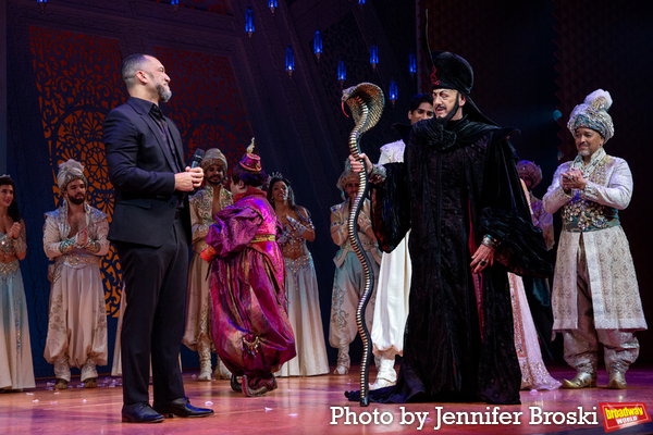 Photos: Jonathan Freeman Takes Final Bows In ALADDIN Image