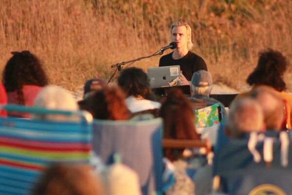 Photos: Gavin Creel Introduces New Work at Hermitage Artist Retreat Image