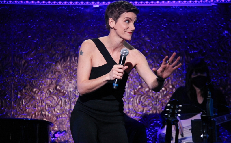 Review: Jenn Colella Leaves Audience Sated and Elated With YOU ARE HERE at Feinstein's/54 Below 