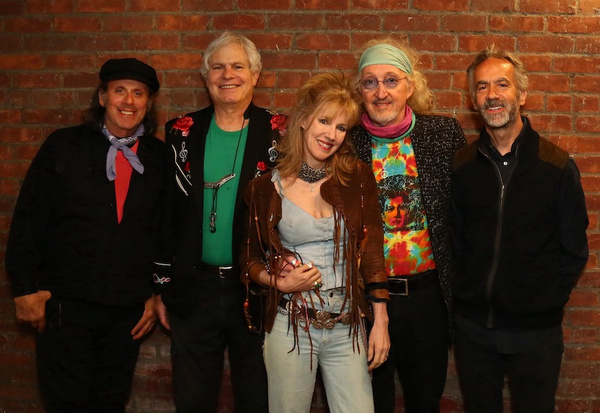 Dodie Pettit, Rex Fowler & the band Photo