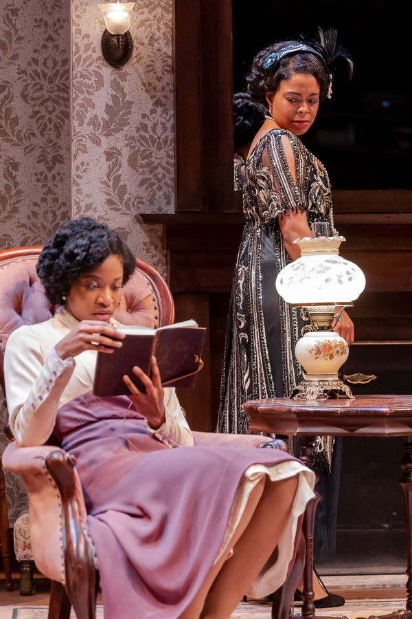 Photos: First Look at TimeLine Theatre's World Premiere of RELENTLESS Image