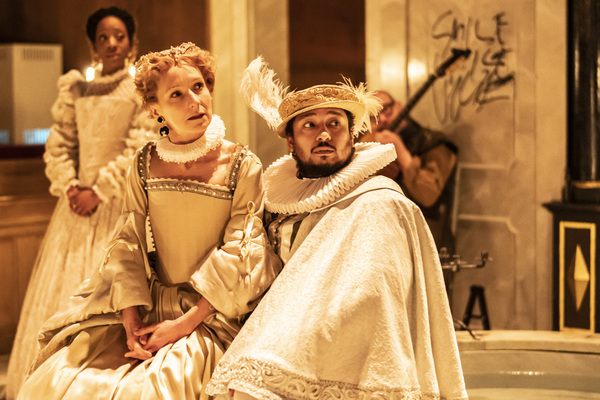 Photos: First Look at HAMLET at Shakespeare's Globe Image