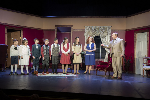 Photos: First Look At The Sauk's CHEAPER BY THE DOZEN Image