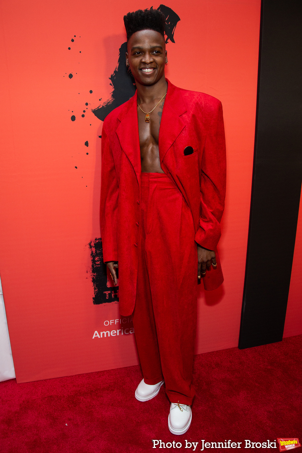 Photos: MJ THE MUSICAL Cast and Creatives Walk the Red Carpet on Opening Night Image