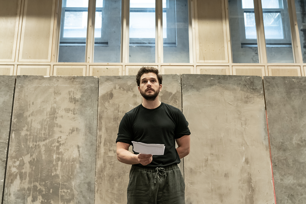 Photos: Inside Rehearsal For HENRY V at the Donmar Warehouse Image