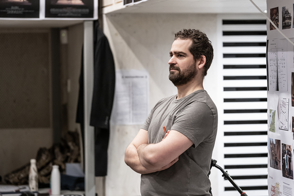 Photos: Inside Rehearsal For HENRY V at the Donmar Warehouse Image