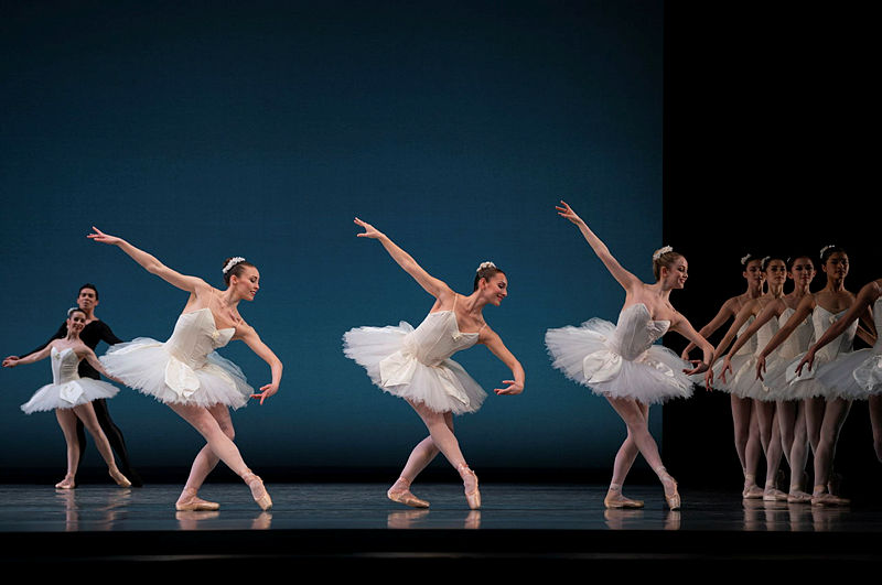 Review: San Francisco Ballet's PROGRAM 1 at War Memorial Opera House Literally Leaps for Joy Image