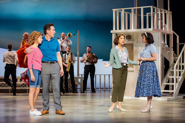 Photos: First Look at DIRTY DANCING at the Dominion Theatre Image