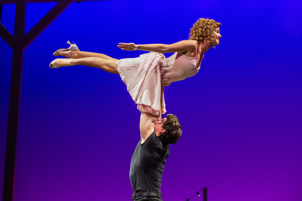 Photos: First Look at DIRTY DANCING at the Dominion Theatre Image