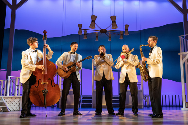 Photos: First Look at DIRTY DANCING at the Dominion Theatre Image
