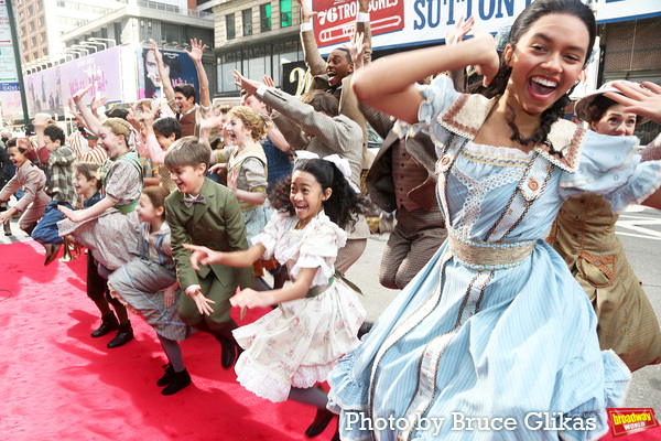 Photos: THE MUSIC MAN Celebrates Broadway Debuts of 21 Cast Members Image