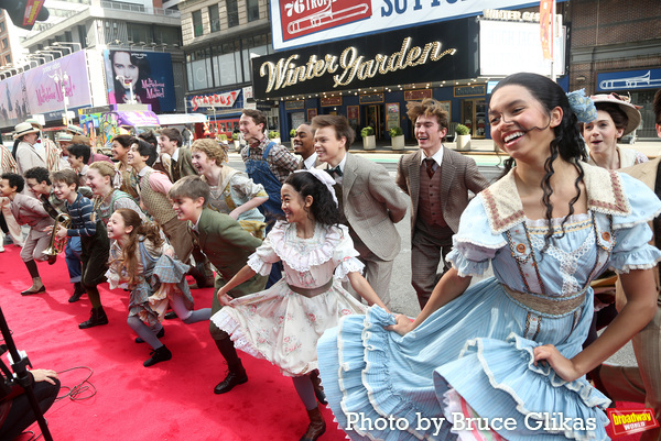 Photos: THE MUSIC MAN Celebrates Broadway Debuts of 21 Cast Members  Image