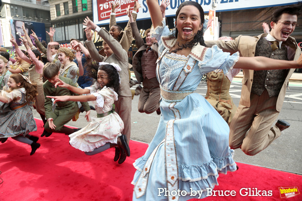 Photos: THE MUSIC MAN Celebrates Broadway Debuts of 21 Cast Members Image