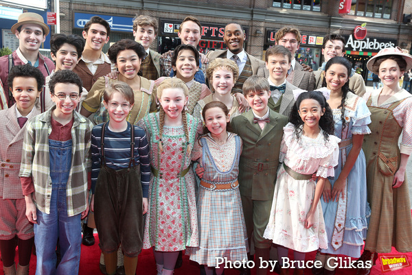 Photos: THE MUSIC MAN Celebrates Broadway Debuts of 21 Cast Members  Image