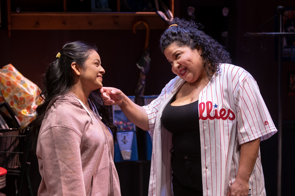 Photos & Video: First Look at DAPHNE'S DIVE at Signature Theatre Image