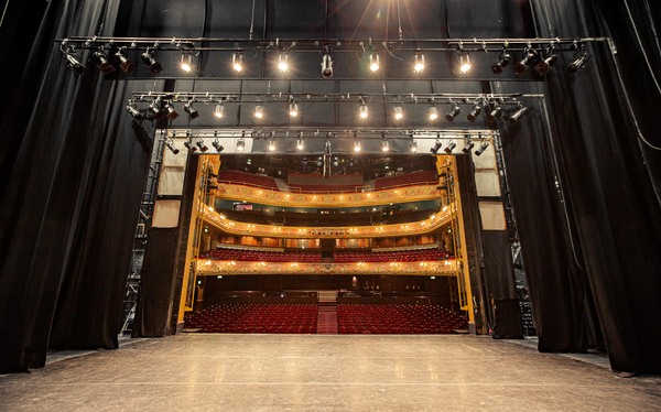 Photos: Check Out All New Photos of the Hackney Empire Auditorium as Part of its 120th Birthday Celebrations  Image