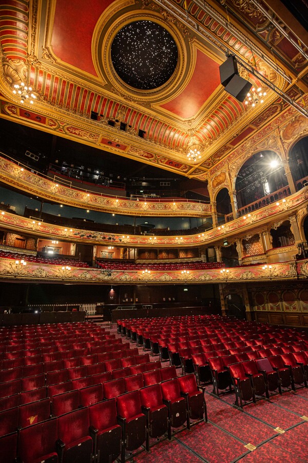 Photos: Check Out All New Photos of the Hackney Empire Auditorium as Part of its 120th Birthday Celebrations  Image