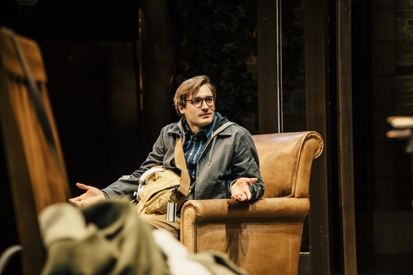 Photos: First Look at Bryan Cranston, Amy Brenneman & More in POWER OF SAIL Image