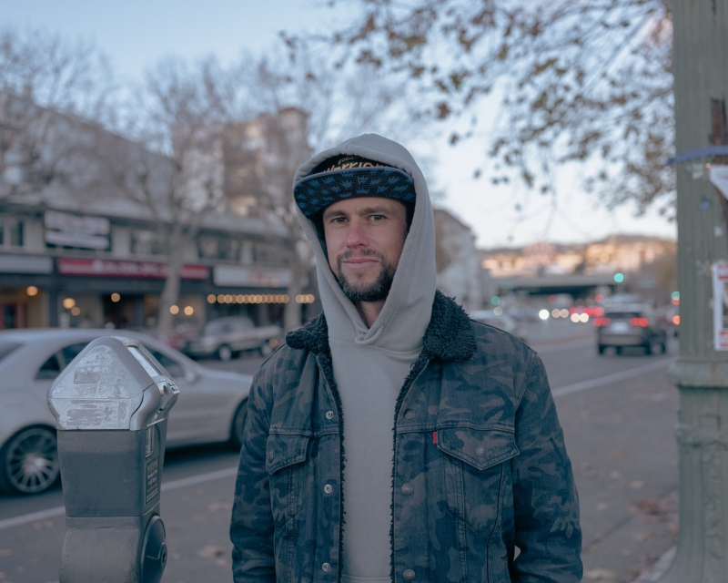 Interview: Dan Hoyle of TALK TO YOUR PEOPLE at The Marsh Explores the Messiness of Our Shared Humanity Image